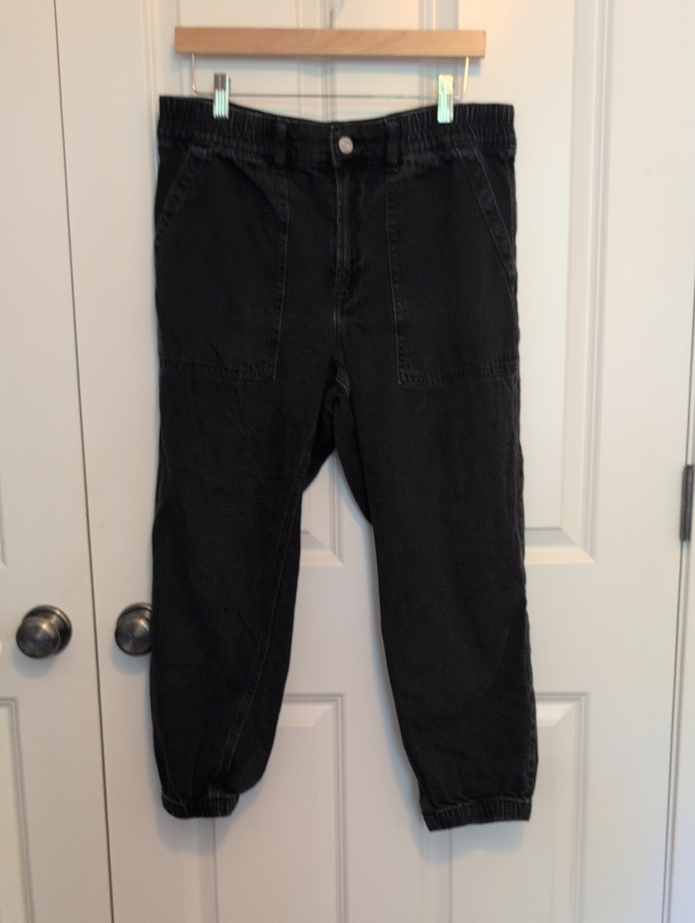 Gap Jogger Jean